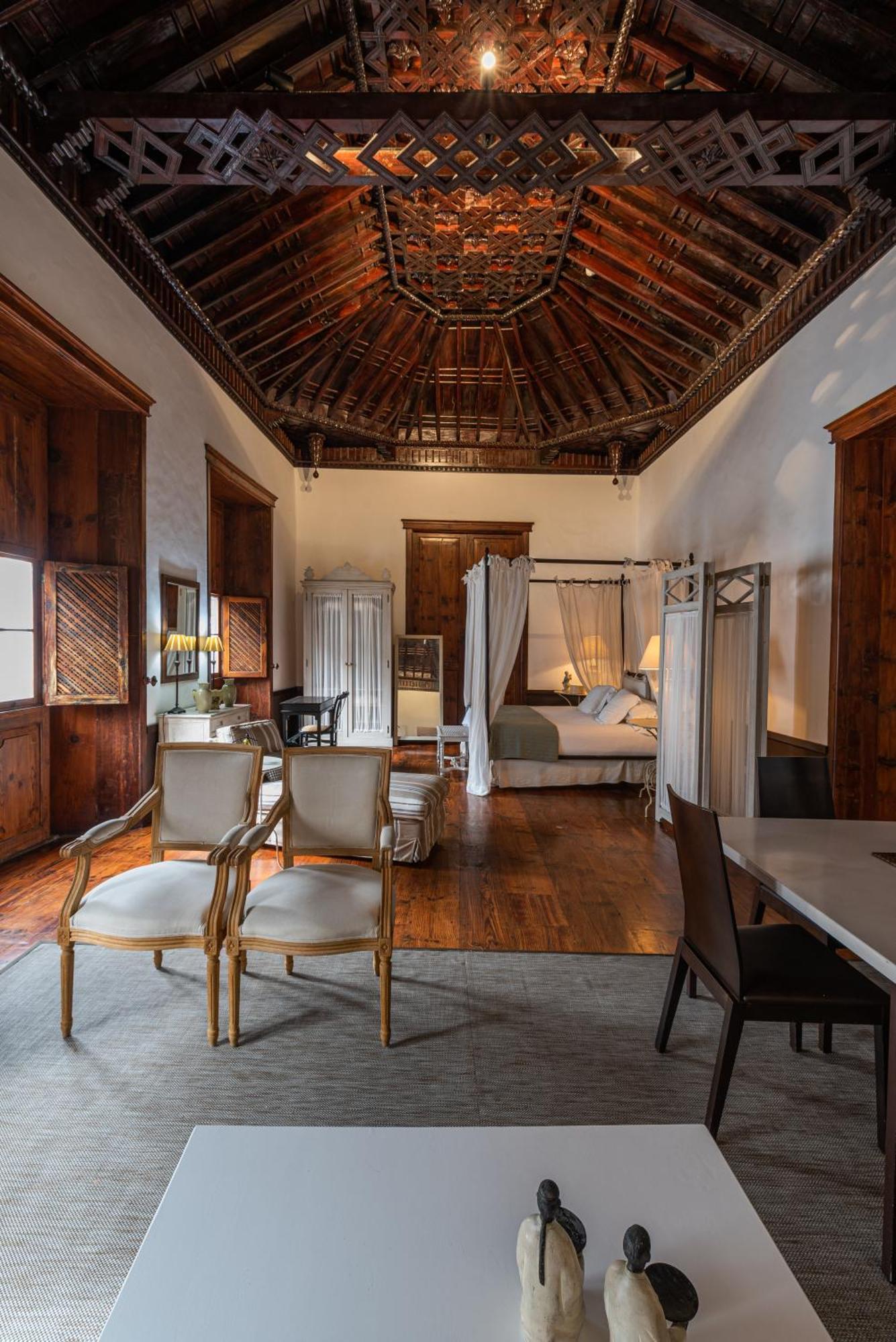 Isla Baja Suites Garachico  Eksteriør billede